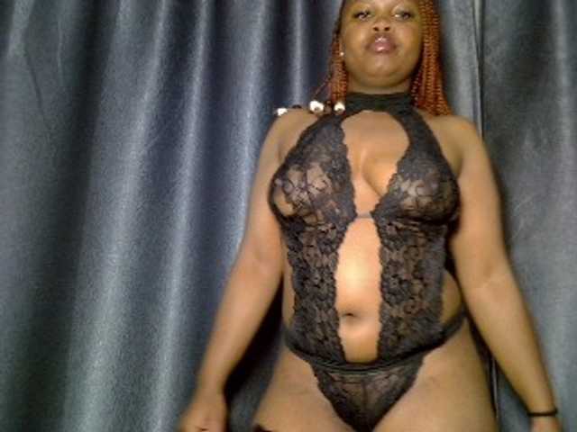 Sluttyshan live cam