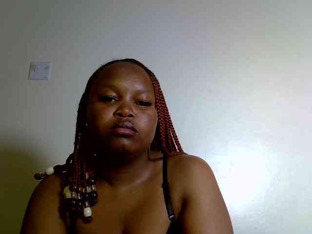 SweeetAmara webcam