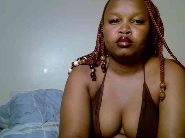 SweeetAmara webcam