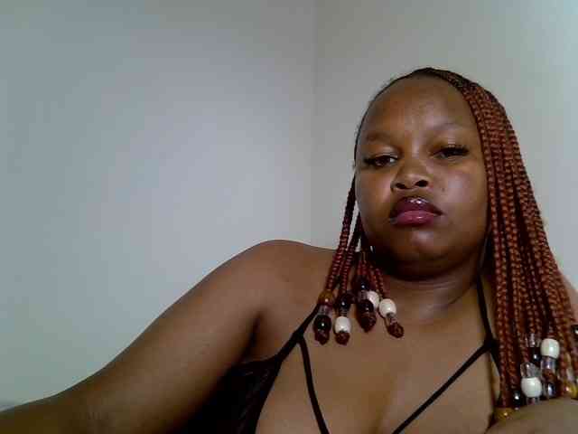 SweeetAmara webcam