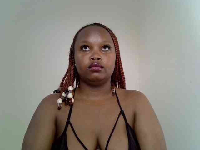 SweeetAmara webcam