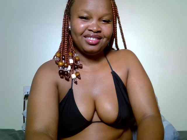 SweeetAmara webcam