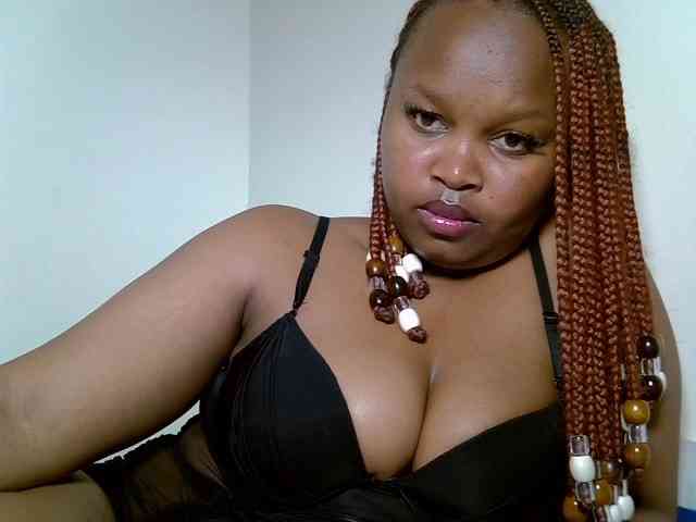SweeetAmara webcam