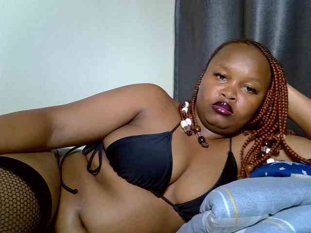 SweeetAmara webcam