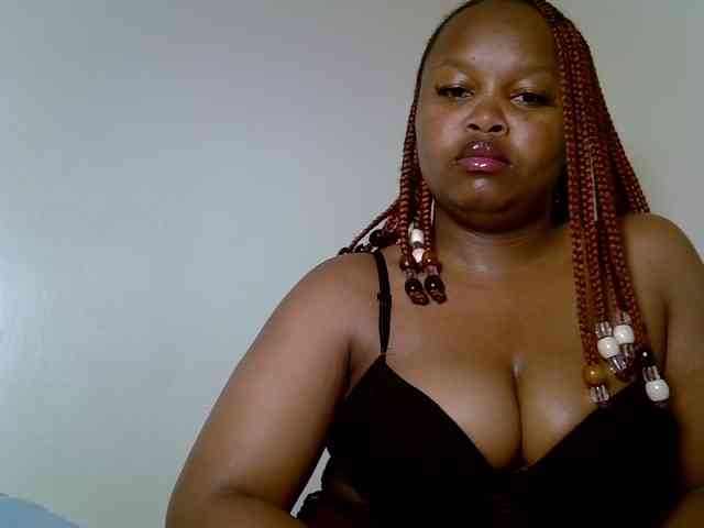 SweeetAmara webcam