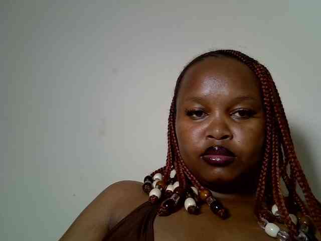 SweeetAmara webcam