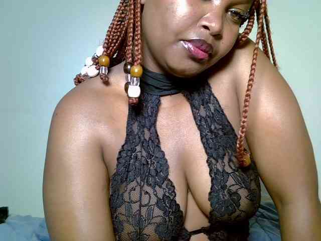 SweeetAmara webcam