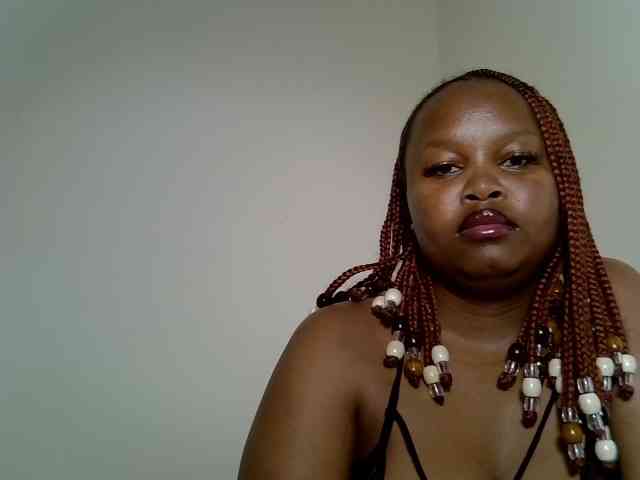 SweeetAmara webcam
