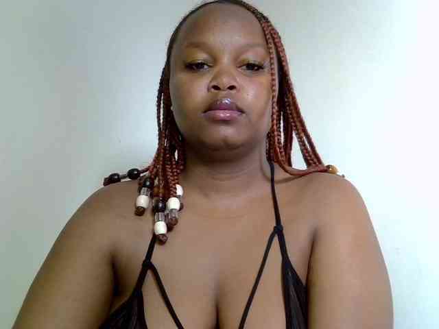 SweeetAmara webcam