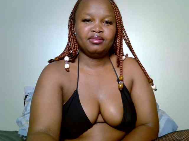 SweeetAmara webcam