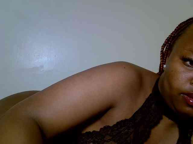 SweeetAmara webcam