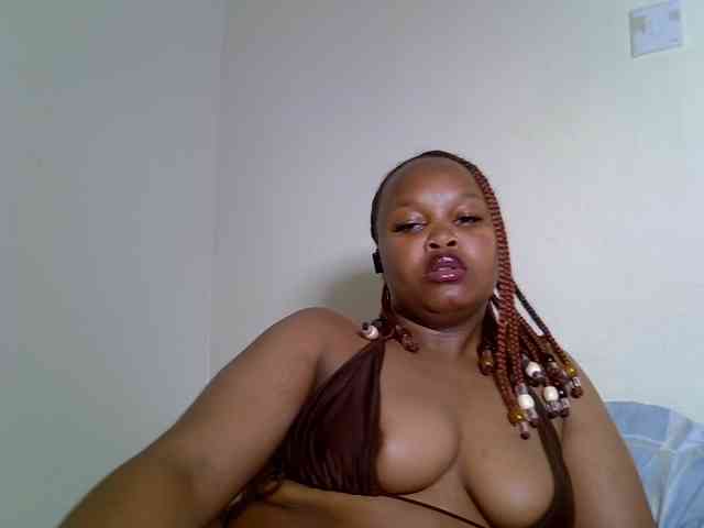 SweeetAmara webcam