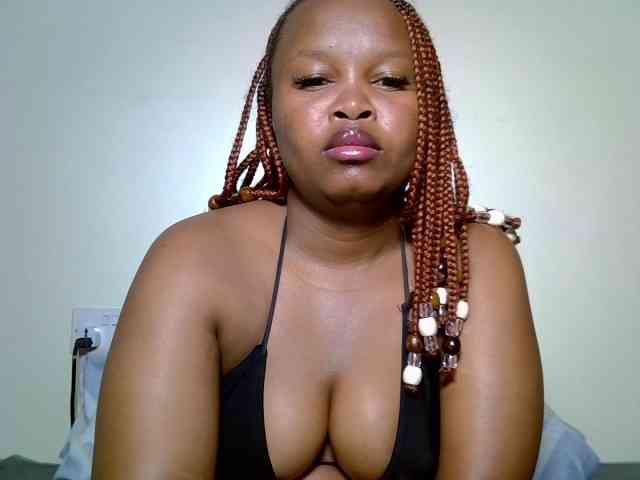 SweeetAmara webcam