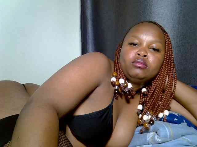 SweeetAmara webcam