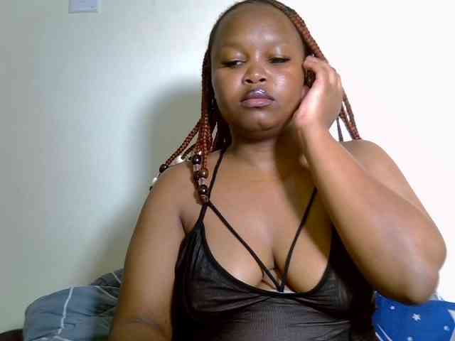 SweeetAmara webcam