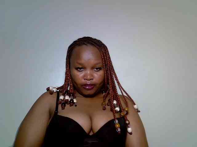 SweeetAmara webcam