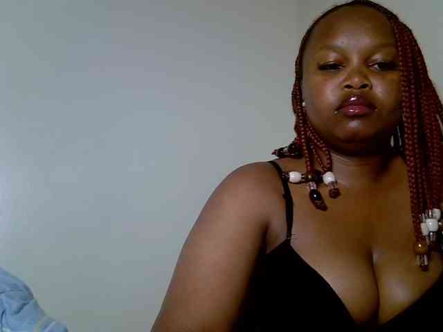 SweeetAmara webcam
