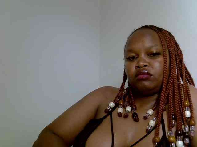 SweeetAmara webcam