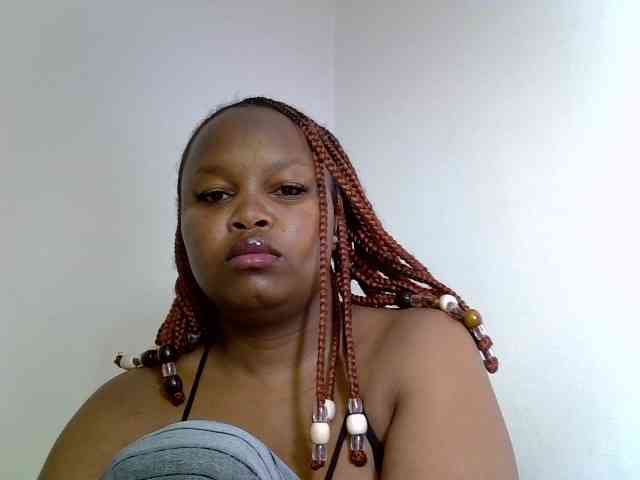 SweeetAmara webcam