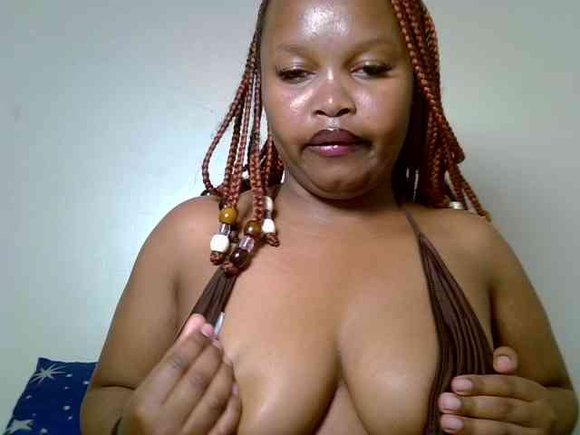 SweeetAmara webcam