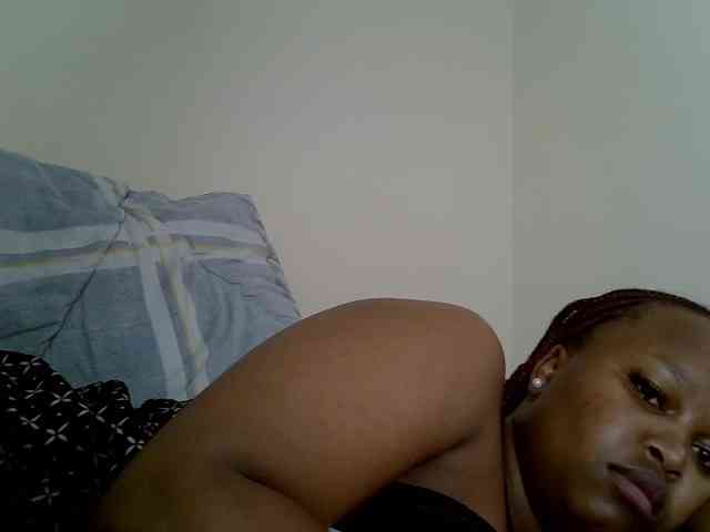 SweeetAmara webcam
