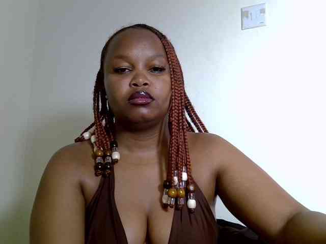 SweeetAmara webcam