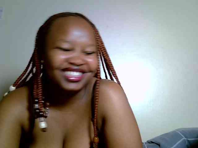 SweeetAmara webcam