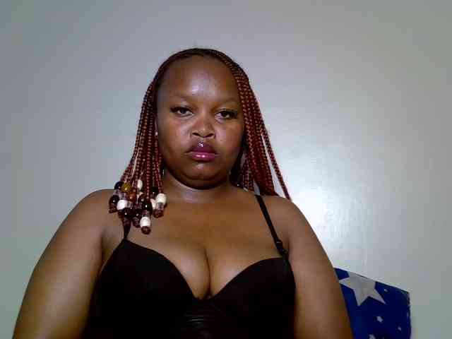 SweeetAmara webcam