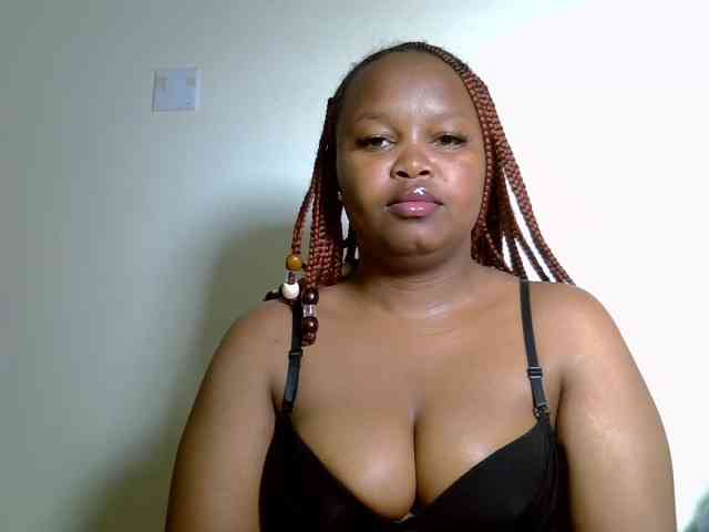 SweeetAmara webcam