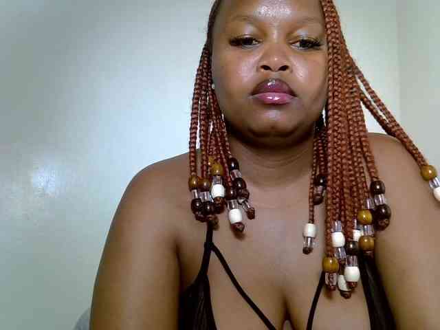 SweeetAmara webcam