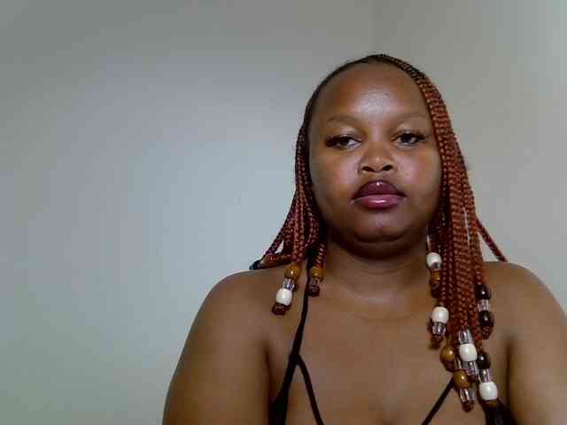SweeetAmara webcam