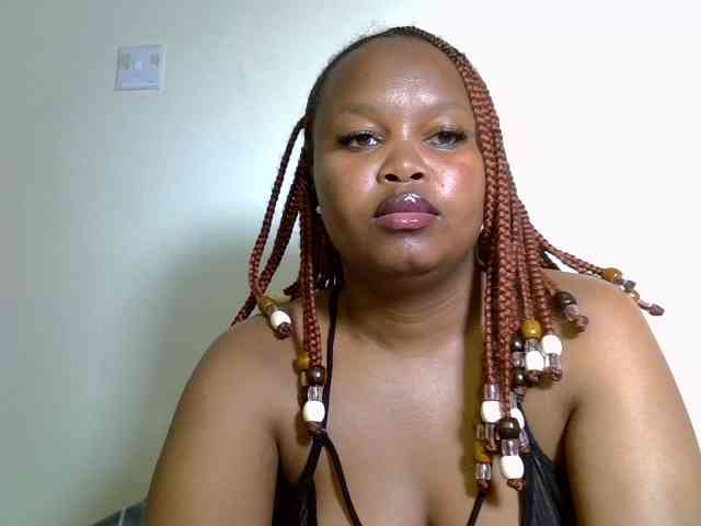 SweeetAmara webcam