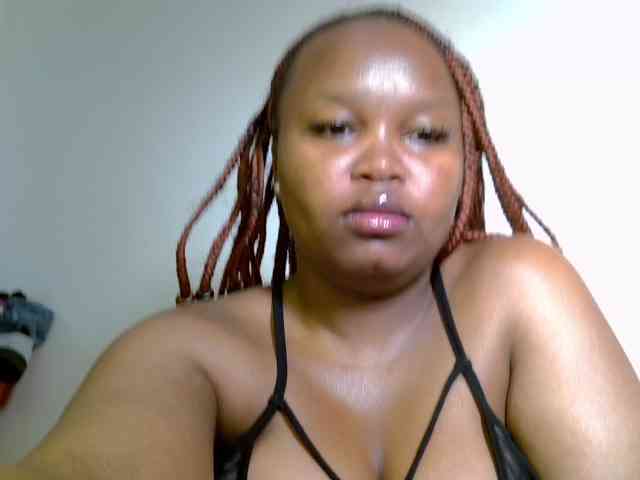 SweeetAmara webcam