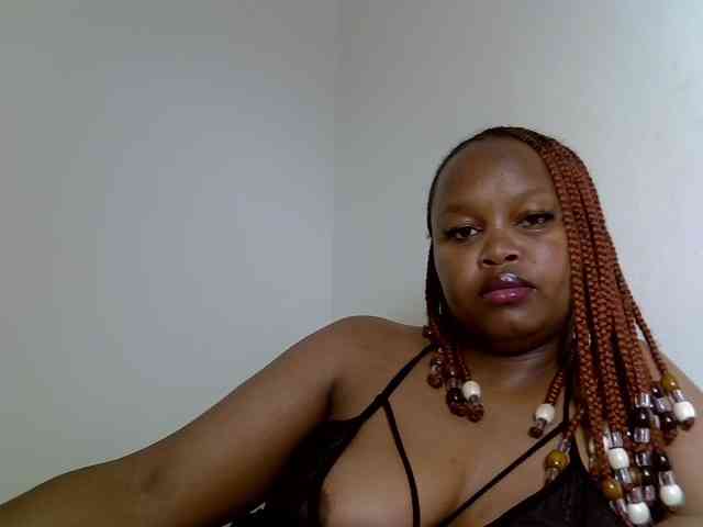 SweeetAmara webcam