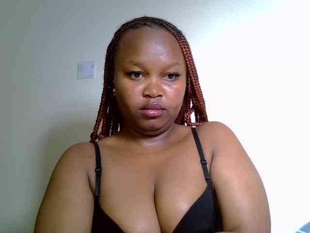 SweeetAmara webcam