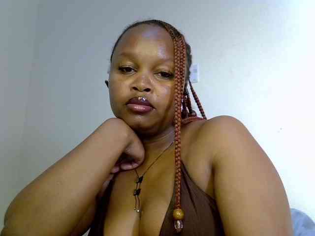 Sluttyshan - Girl 