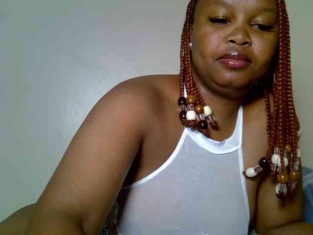 SweeetAmara webcam
