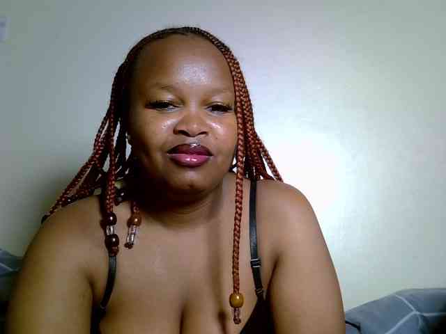 SweeetAmara webcam