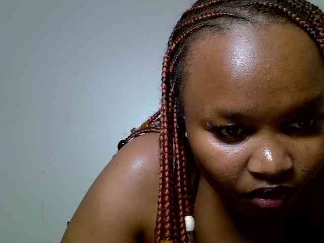 SweeetAmara webcam