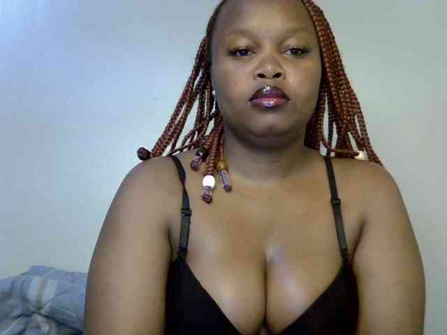 SweeetAmara webcam