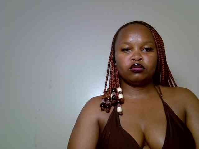 SweeetAmara webcam