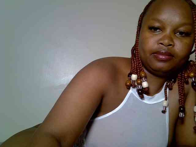 SweeetAmara webcam