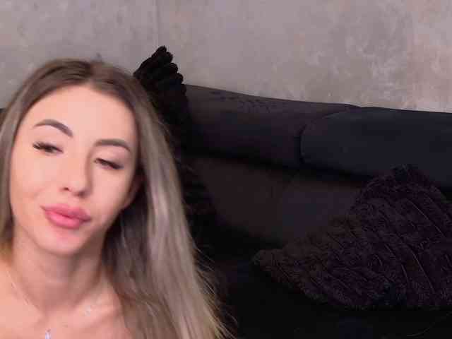 VanessaSkyy webcam