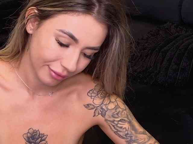 VanessaSkyy webcam