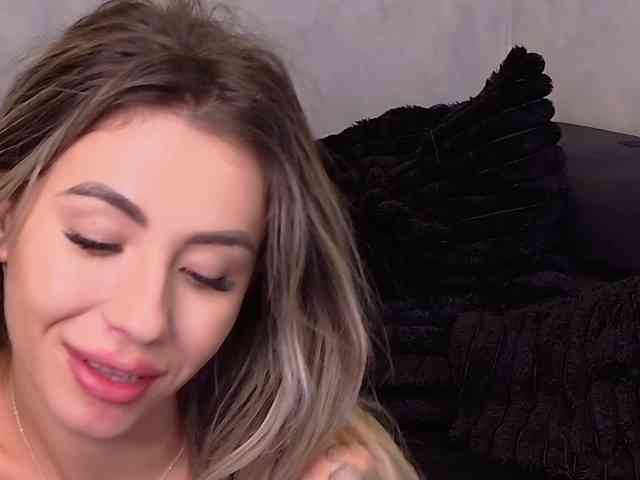 VanessaSkyy webcam