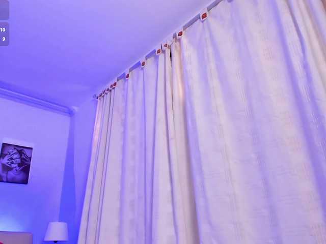 Naiely-Naides live cam on BongaCams