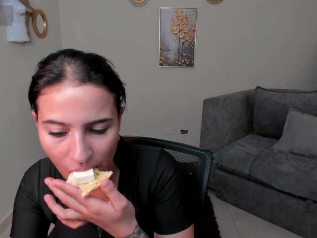 Naiely-Naides live cam preview