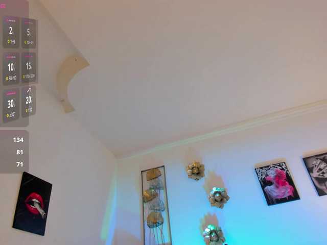 Naiely-Naides live cam on BongaCams