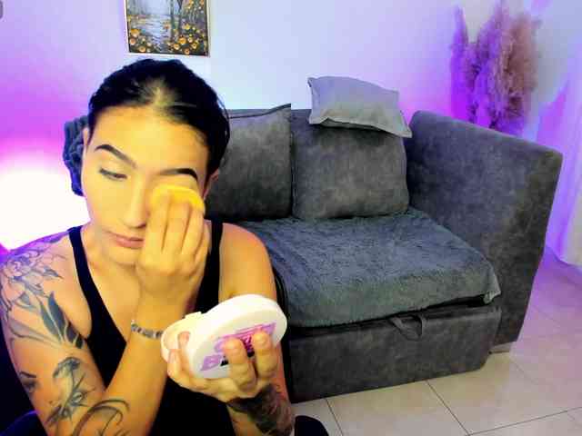 Naiely-Naides webcam