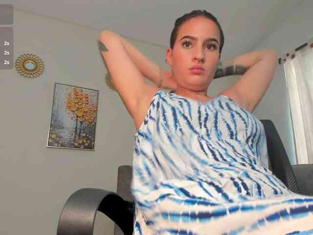 Naiely-Naides webcam